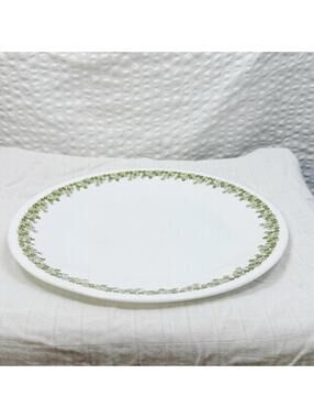 VINTAGE PYREX CORELLE SPRING BLOSSOM CRAZY DAISY, 10.25” Plate